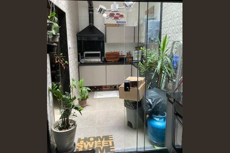 Casa à venda com 250m², 2 quartos e 2 vagasChurrasqueira