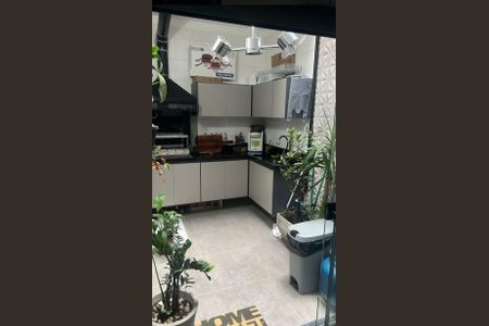 Casa à venda com 250m², 2 quartos e 2 vagasCozinha