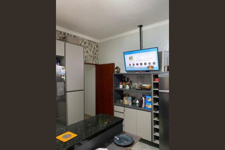 Casa à venda com 250m², 2 quartos e 2 vagasCozinha