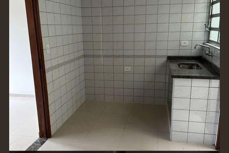 Cozinha de casa à venda com 3 quartos, 230m² em Vila Nivi, São Paulo