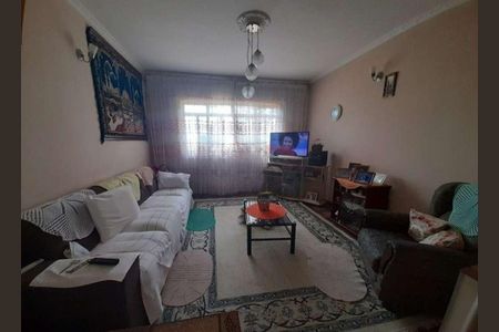 Casa à venda com 250m², 4 quartos e 4 vagas Casa à venda com 250m², 4 quartos e 4 vagasSala