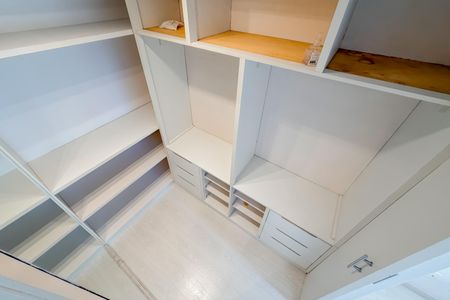 Apartamento à venda com 68m², 2 quartos e 2 vagasCloset da Suíte