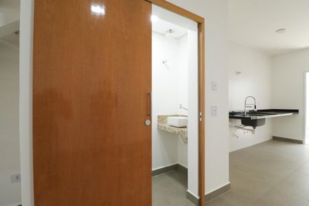 Casa à venda com 118m², 3 quartos e 2 vagasLavabo