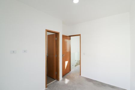 Casa à venda com 118m², 3 quartos e 2 vagasSuíte 1