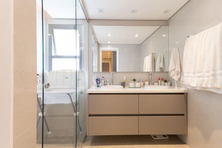 Apartamento à venda com 149m², 3 quartos e 2 vagasBanheiro da Suíte 3