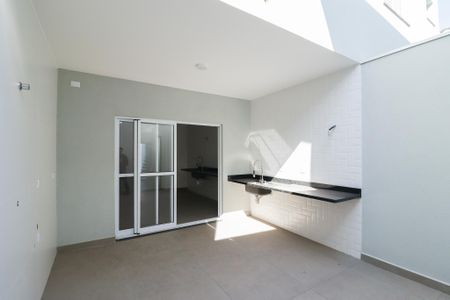 Casa à venda com 118m², 3 quartos e 2 vagas Casa à venda com 118m², 3 quartos e 2 vagasÁrea de Serviço