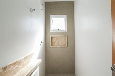 Casa à venda com 118m², 3 quartos e 2 vagas Casa à venda com 118m², 3 quartos e 2 vagasBanheiro da Suíte 3