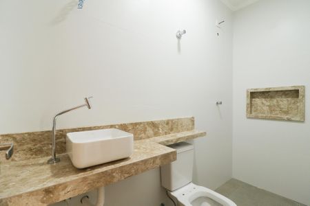 Casa à venda com 118m², 3 quartos e 2 vagas Casa à venda com 118m², 3 quartos e 2 vagasBanheiro da Suíte 2