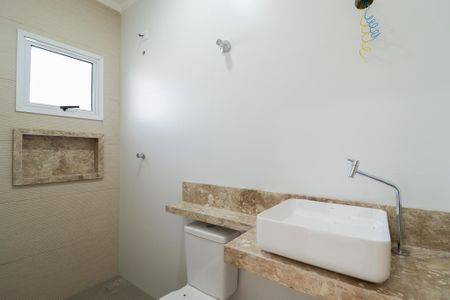 Casa à venda com 118m², 3 quartos e 2 vagas Casa à venda com 118m², 3 quartos e 2 vagasBanheiro da Suíte 1