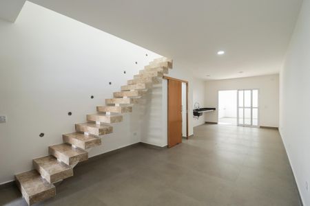 Casa à venda com 118m², 3 quartos e 2 vagas Casa à venda com 118m², 3 quartos e 2 vagasSala/Cozinha