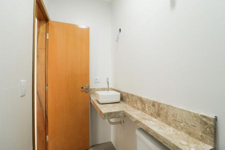 Casa à venda com 118m², 3 quartos e 2 vagas Casa à venda com 118m², 3 quartos e 2 vagasBanheiro da Suíte 2