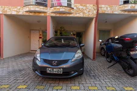 Casa de condomínio à venda com 64m², 2 quartos e 1 vaga Casa de condomínio à venda com 64m², 2 quartos e 1 vagaGaragem