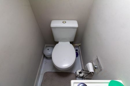 Casa de condomínio à venda com 64m², 2 quartos e 1 vaga Casa de condomínio à venda com 64m², 2 quartos e 1 vagaLavabo