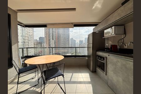 Apartamento à venda com 42m², 1 quarto e 1 vaga Apartamento à venda com 42m², 1 quarto e 1 vagaVaranda 2