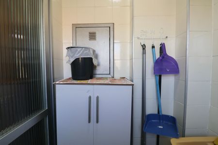 Apartamento para alugar com 188m², 2 quartos e 1 vagaÁrea de Serviço