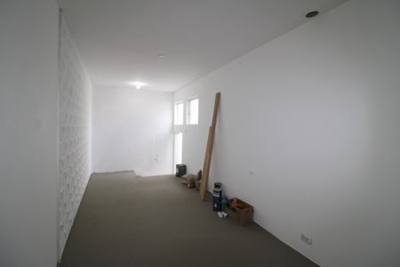 Casa à venda com 250m², 3 quartos e 4 vagasSala 2