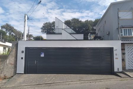 Casa à venda com 250m², 3 quartos e 4 vagasFachada