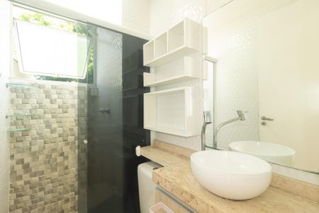 Apartamento para alugar com 40m², 2 quartos e 1 vaga Apartamento para alugar com 40m², 2 quartos e 1 vagaBanheiro