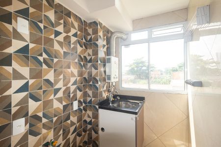 Apartamento para alugar com 40m², 2 quartos e 1 vaga Apartamento para alugar com 40m², 2 quartos e 1 vagaCozinha e Área de Serviço