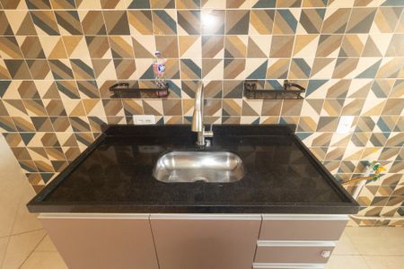 Apartamento para alugar com 40m², 2 quartos e 1 vaga Apartamento para alugar com 40m², 2 quartos e 1 vagaCozinha e Área de Serviço