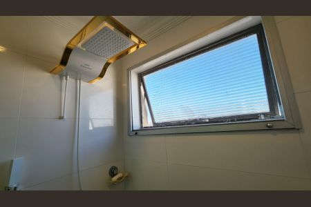 Apartamento à venda com 93m², 3 quartos e 1 vaga Apartamento à venda com 93m², 3 quartos e 1 vagaSuíte Banheiro