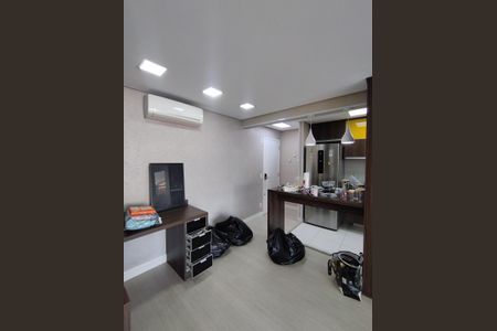 Apartamento à venda com 95m², 2 quartos e 2 vagas Apartamento à venda com 95m², 2 quartos e 2 vagasSala