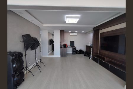 Apartamento à venda com 95m², 2 quartos e 2 vagas Apartamento à venda com 95m², 2 quartos e 2 vagasSala