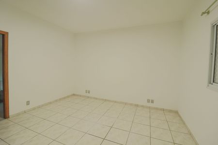 Casa para alugar com 220m², 2 quartos e 5 vagas Casa para alugar com 220m², 2 quartos e 5 vagasSuíte