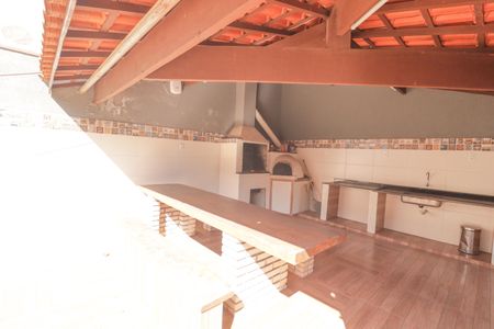 Casa para alugar com 220m², 2 quartos e 5 vagas Casa para alugar com 220m², 2 quartos e 5 vagasEspaço Gourmet