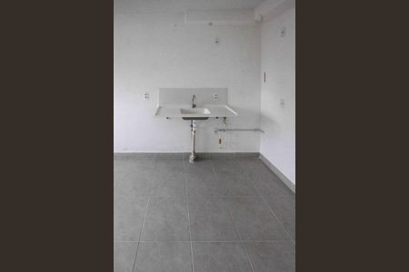 Apartamento para alugar com 34m², 2 quartos e sem vaga Apartamento para alugar com 34m², 2 quartos e sem vagaSala/Cozinha