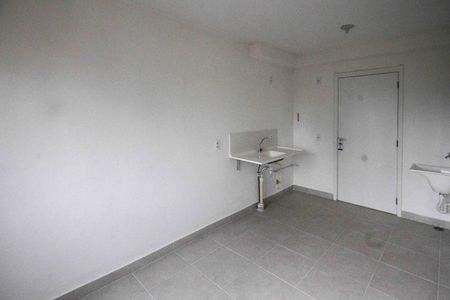 Apartamento para alugar com 34m², 2 quartos e sem vaga Apartamento para alugar com 34m², 2 quartos e sem vagaSala/Cozinha
