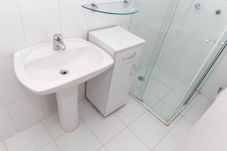 Casa à venda com 180m², 4 quartos e 3 vagasBanheiro da Suíte 1