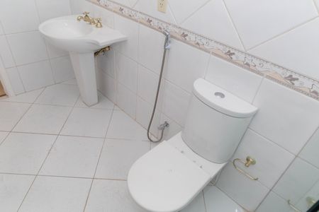 Casa à venda com 180m², 4 quartos e 3 vagasBanheiro Social