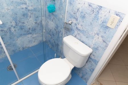 Casa à venda com 180m², 4 quartos e 3 vagasBanheiro da Suíte 2