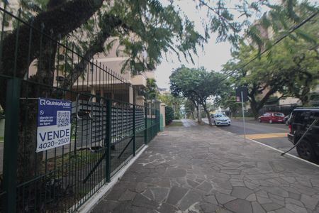 Apartamento à venda com 57m², 2 quartos e sem vaga Apartamento à venda com 57m², 2 quartos e sem vagaPlaca