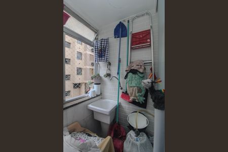 Apartamento à venda com 57m², 2 quartos e sem vaga Apartamento à venda com 57m², 2 quartos e sem vagaÁrea de Serviço