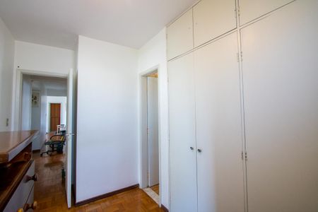 Apartamento à venda com 136m², 3 quartos e 2 vagasCloset da suíte