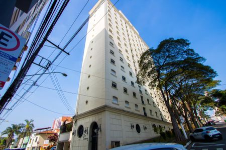 Apartamento à venda com 136m², 3 quartos e 2 vagasFachada