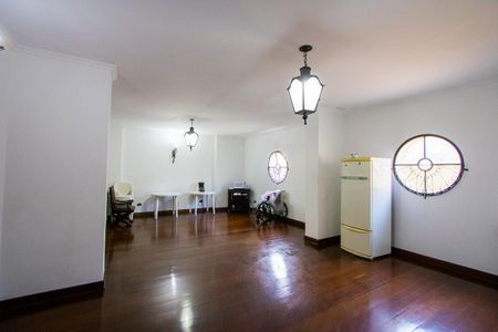 Apartamento à venda com 136m², 3 quartos e 2 vagasÁrea comum - Salão de festas