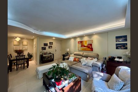 Apartamento à venda com 125m², 3 quartos e 1 vagaSala