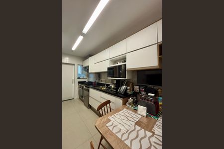 Apartamento à venda com 125m², 3 quartos e 1 vagaCozinha