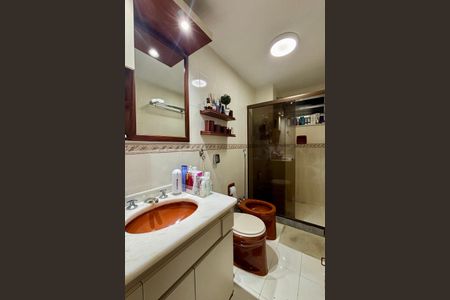 Apartamento à venda com 125m², 3 quartos e 1 vagaBanheiro Social