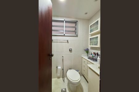 Apartamento à venda com 125m², 3 quartos e 1 vagaBanheiro da Suíte