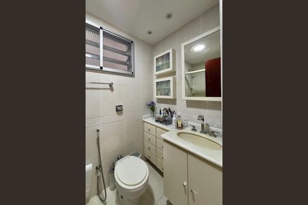 Apartamento à venda com 125m², 3 quartos e 1 vagaBanheiro da Suíte