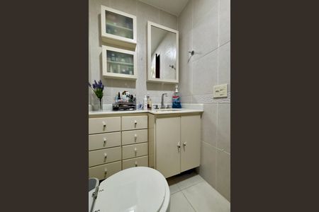 Apartamento à venda com 125m², 3 quartos e 1 vagaBanheiro da Suíte