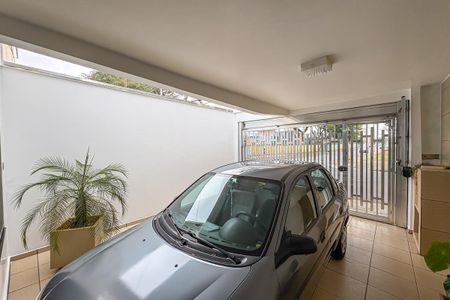 Casa à venda com 130m², 2 quartos e 2 vagas Casa à venda com 130m², 2 quartos e 2 vagasÁrea comum
