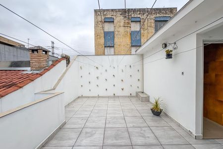 Casa à venda com 130m², 2 quartos e 2 vagas Casa à venda com 130m², 2 quartos e 2 vagasÁrea comum