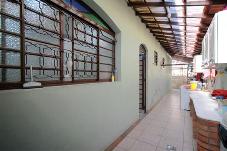 Casa à venda com 261m², 4 quartos e 4 vagasÁrea de Serviço