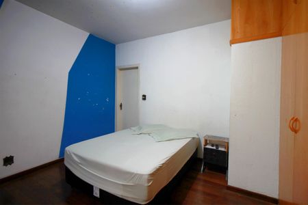 Casa à venda com 261m², 4 quartos e 4 vagasQuarto 3