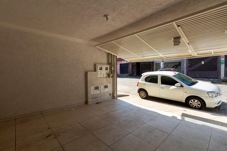 Casa para alugar com 140m², 3 quartos e 1 vaga Casa para alugar com 140m², 3 quartos e 1 vagaGaragem